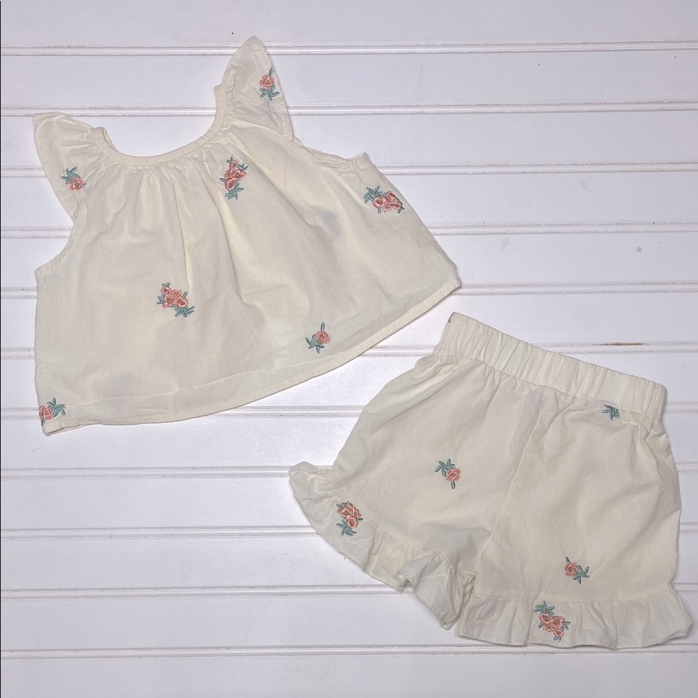 BOUTIQUE VGUC 100% Cotton Floral Embroidered Swing Top Elastic Shorts Set